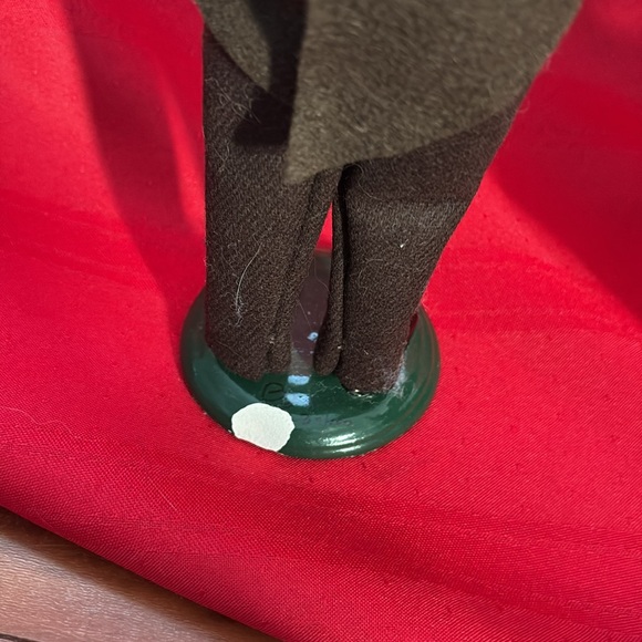 Byers choice
Victorian shopper - Picture 3 of 3